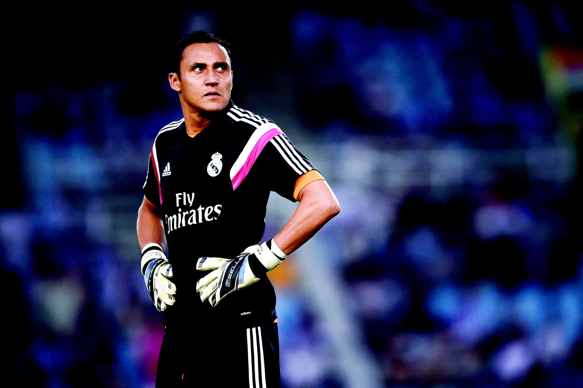 Keylor Navas bị cảnh sát theo dõi bí mật: Có hoạt động băng đảng?