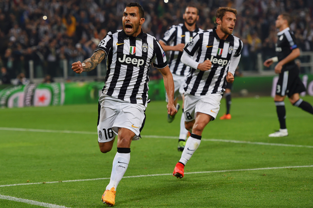 Carlos Tevez ngôi sao sáng nhất trận thư hùng với Real
