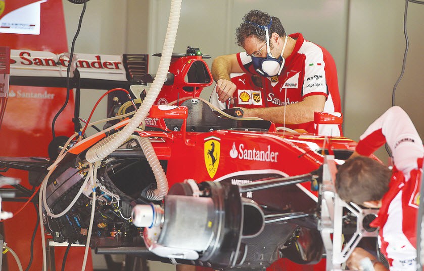 Ferrari vỡ mộng ở Barcelona