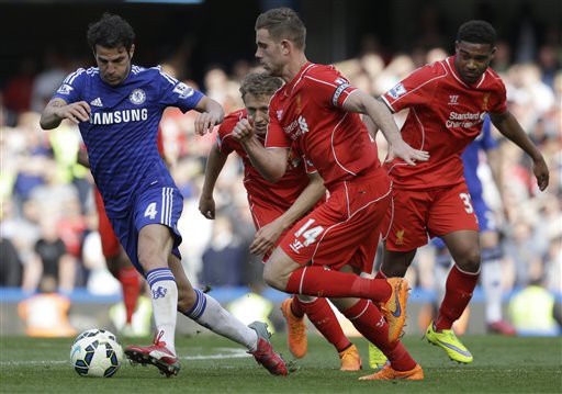 Những pha đi bóng ảo diệu nhất vòng 36 Premier League