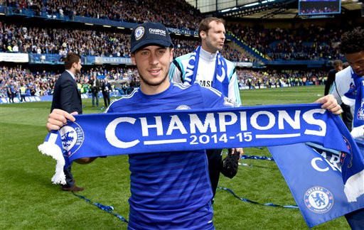 Hazard độc chiếm các giải thưởng cá nhân ở Premier League
