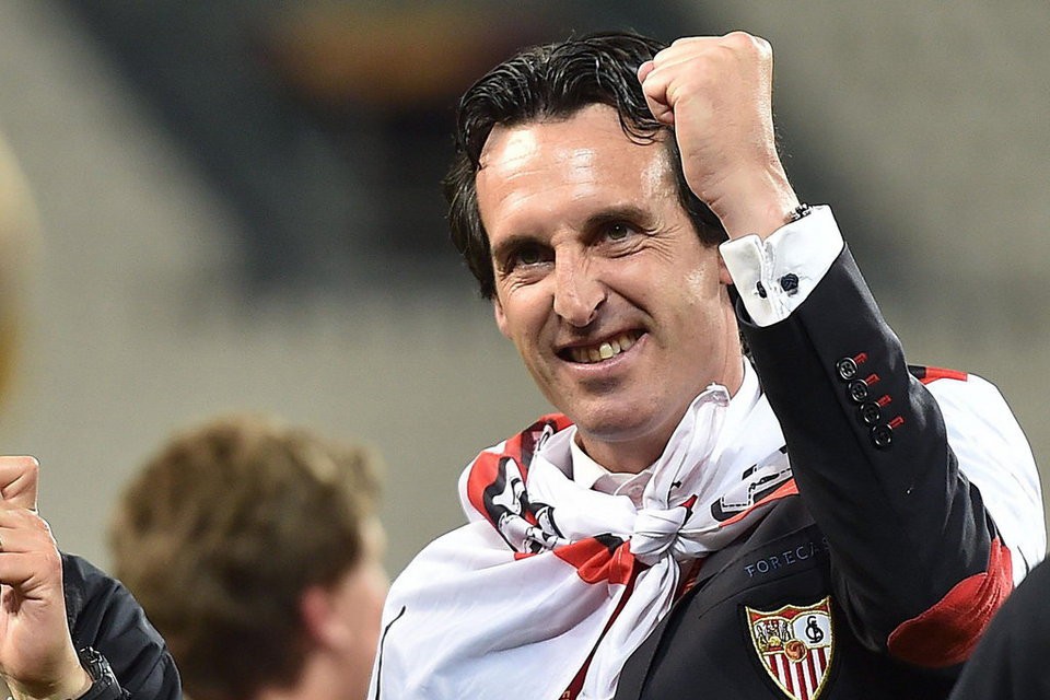 Milan chi 100 triệu euro lôi kéo Emery