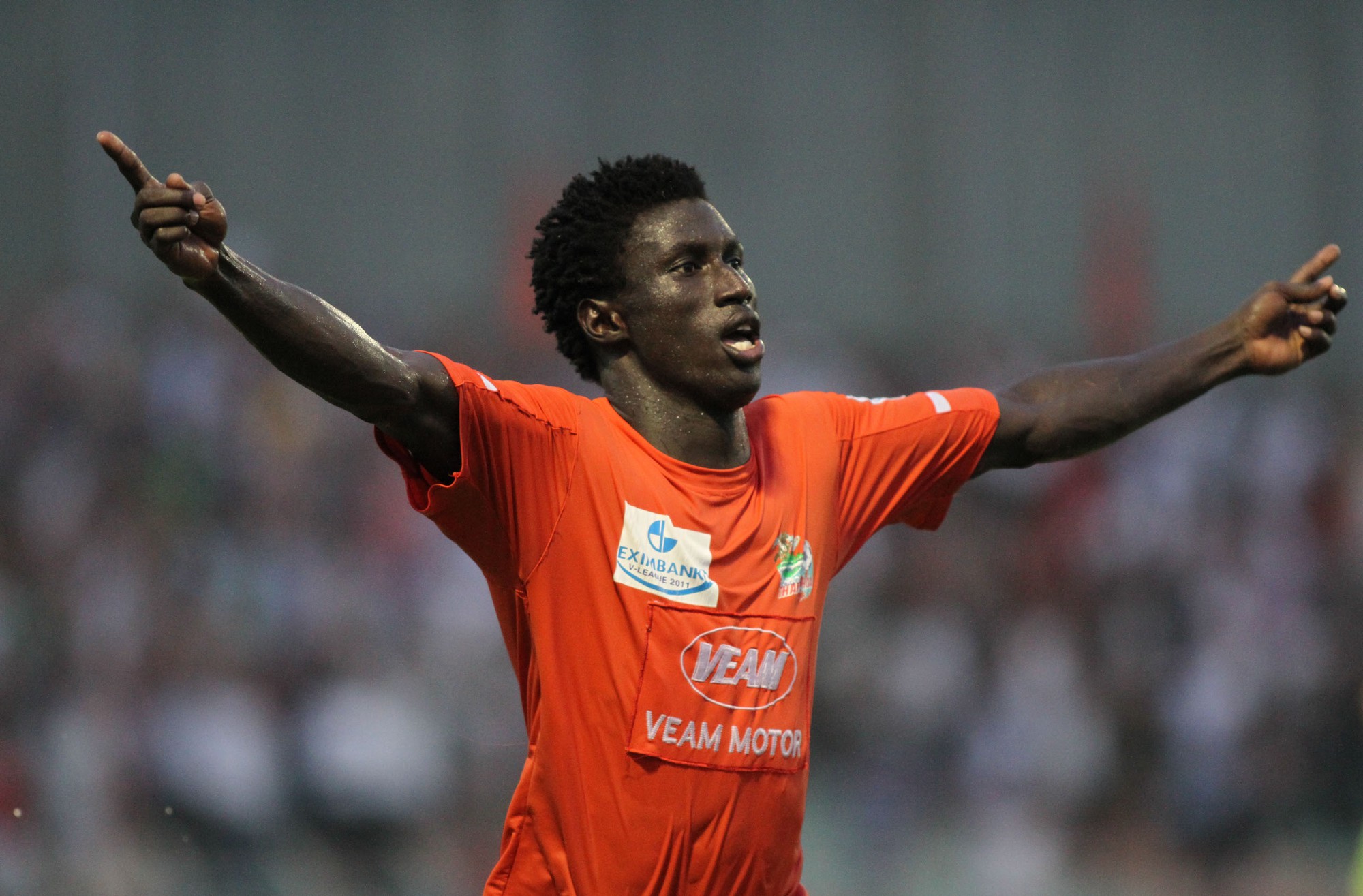 Omar – Cầu thủ từng bị FIFA cấm thi đấu vĩnh viễn: Từ tiêu cực tới “sứ giả”