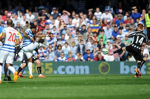 QPR 2-0 Newcastle: Chết đuối vớ được cọc