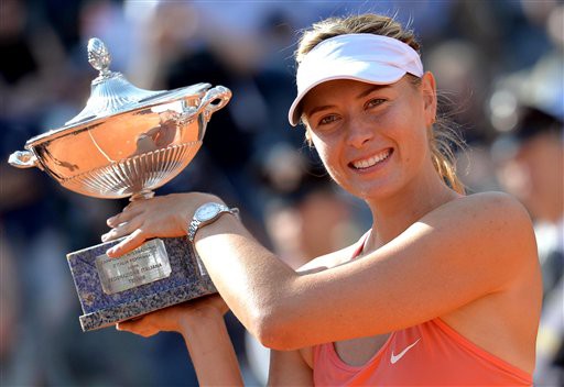 Maria Sharapova 3-1 Carla Suarez: Ngược dòng tới vinh quang
