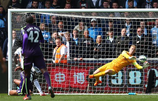 Vòng 37 Premier League, ngả mũ trước tài năng của Joe Hart