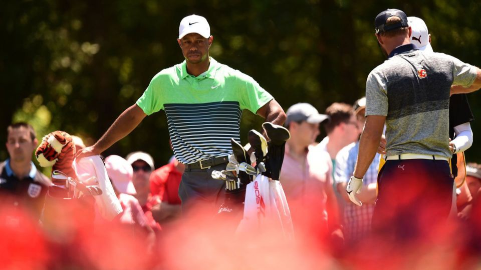 Tiger Woods: Đen tình, đen cả nghiệp