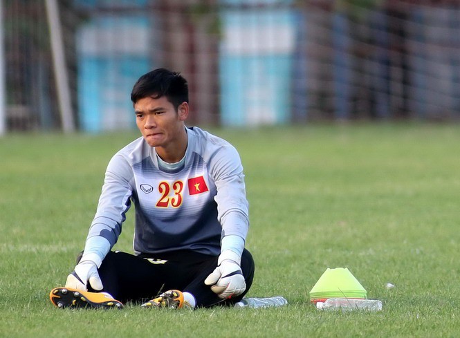 ĐTVN chia tay Nguyên Mạnh trước ngày đi Thái Lan