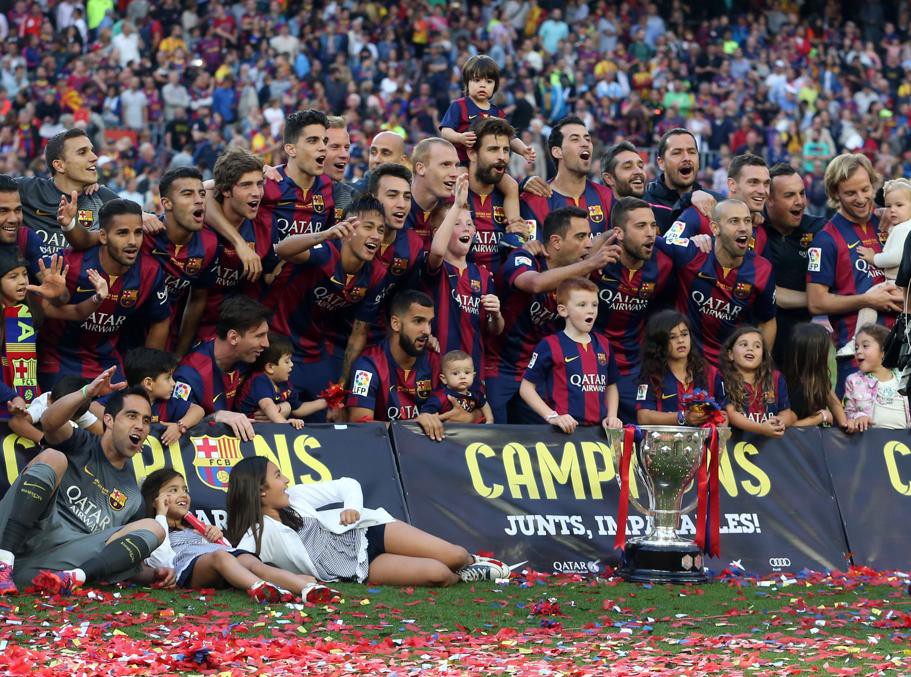 Barcelona đoạt danh hiệu La Liga thứ 23: Vinh quang xây từ nền đổ nát