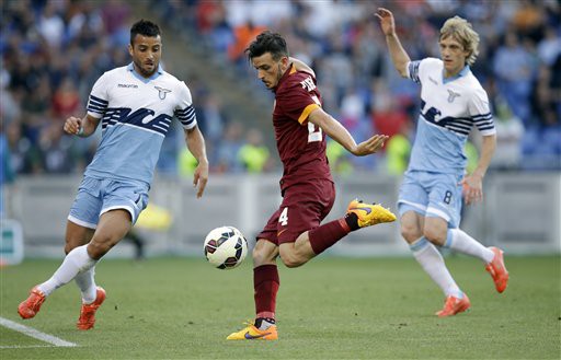 Lazio 1-2 Roma: Top 2 ngã ngũ