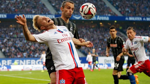 Bundesliga, lượt đi play-off, Hamburg – Karlsruher: Một chân chạm địa ngục