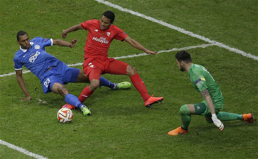 Dnipro 2-0 Sevilla: Ngược dòng ngoạn mục, Sevilla đi vào lịch sử Europa League