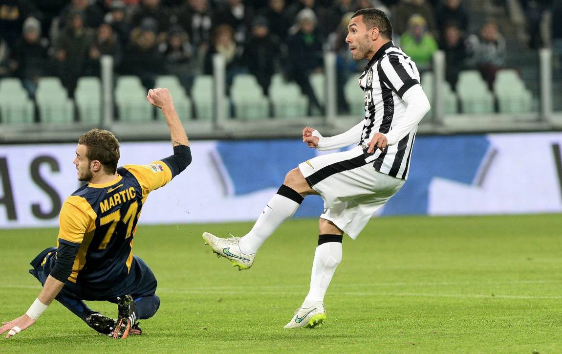 23h30 (30/05), Verona – Juventus: Khi Tevez nhắm bắn “Capo”