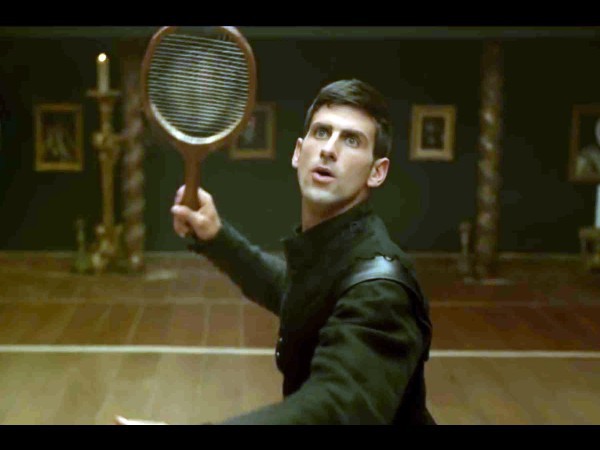 BÊN LỀ ROLAND GARROS 2015: Nole tranh thủ kiếm tiền