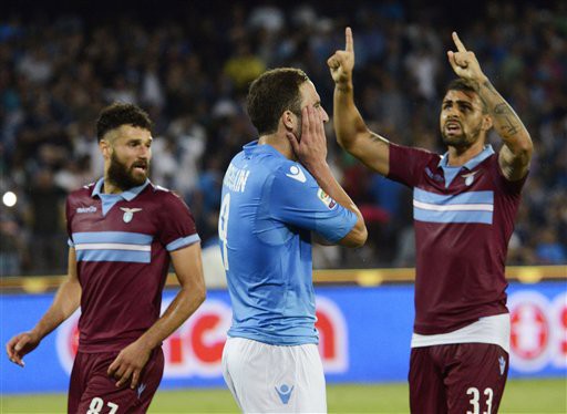 Napoli 2-4 Lazio: Bữa tiệc bàn thắng