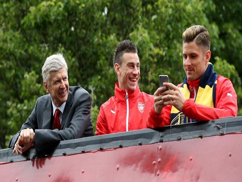 Kỳ vọng Arsenal đoạt lại ngôi VĐ Anh: Đũa mốc đòi chòi mâm son?