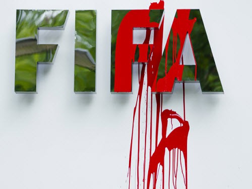 FIFA sụp đổ như thế nào?