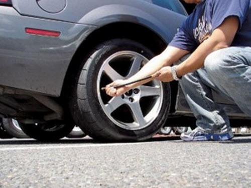 Những việc cần làm cho lốp xe trong mùa nóng
