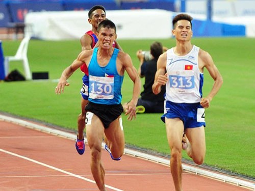 Dương Văn Thái về nhất tại cự ly 800m