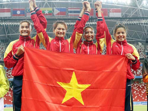 Đội tiếp sức nữ 4x400m: Hạ người Thái, vượt cột mốc 24 năm