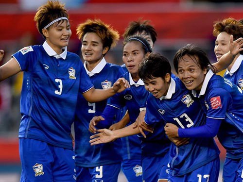 Tuyển nữ Thái Lan: Thắng trận đầu, mơ tiếp ở World Cup