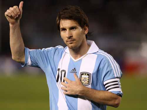 Messi trong màu áo ĐT Argentina: Một siêu sao là quá ít