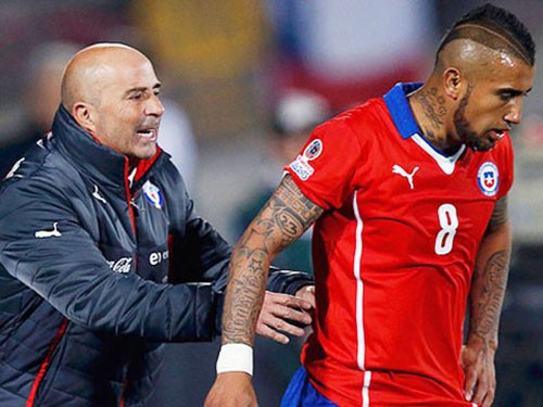 Arturo Vidal: Có tật vẫn phải dùng