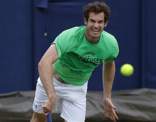 Xem lại cú đánh giúp Andy Murray đi tiếp tại AEGON Championships