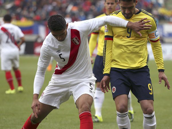 Dấu ấn ‘không thể tin nổi’ của mãnh hổ Falcao trong trận gặp Peru