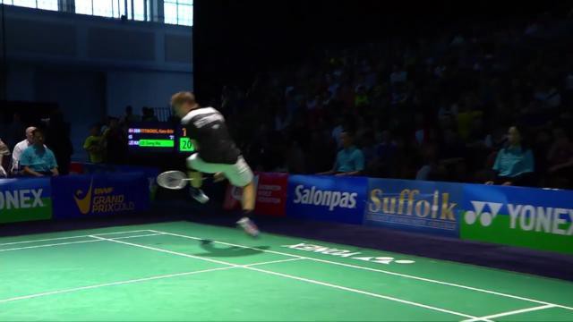 Cú đánh siêu ngẫu hứng đánh bại Lee Chong Wei