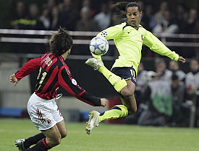 Những kỹ năng qua người giúp bạn thi đấu như Ronaldinho