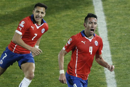 Chile 1-0 Uruguay: Chiến công của Isla