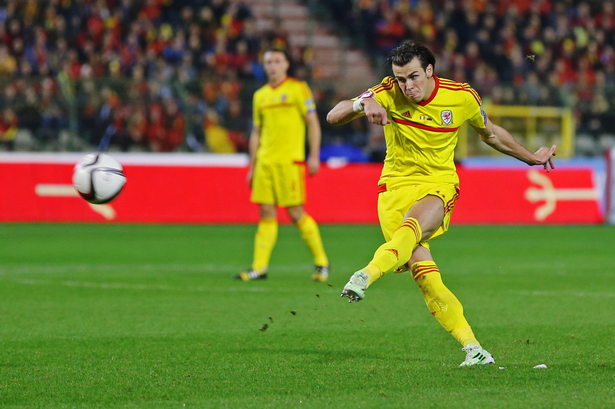 Tìm hiểu cú sút knuckleball của Gareth Bale