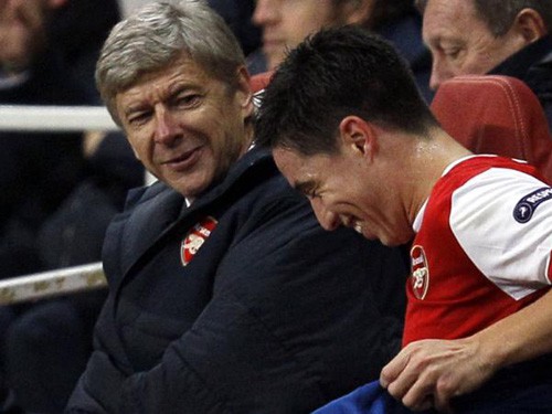 Nasri: Wenger vẫn xuất sắc nhất