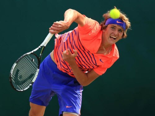 Tay vợt tuổi teen hạ Djokovic