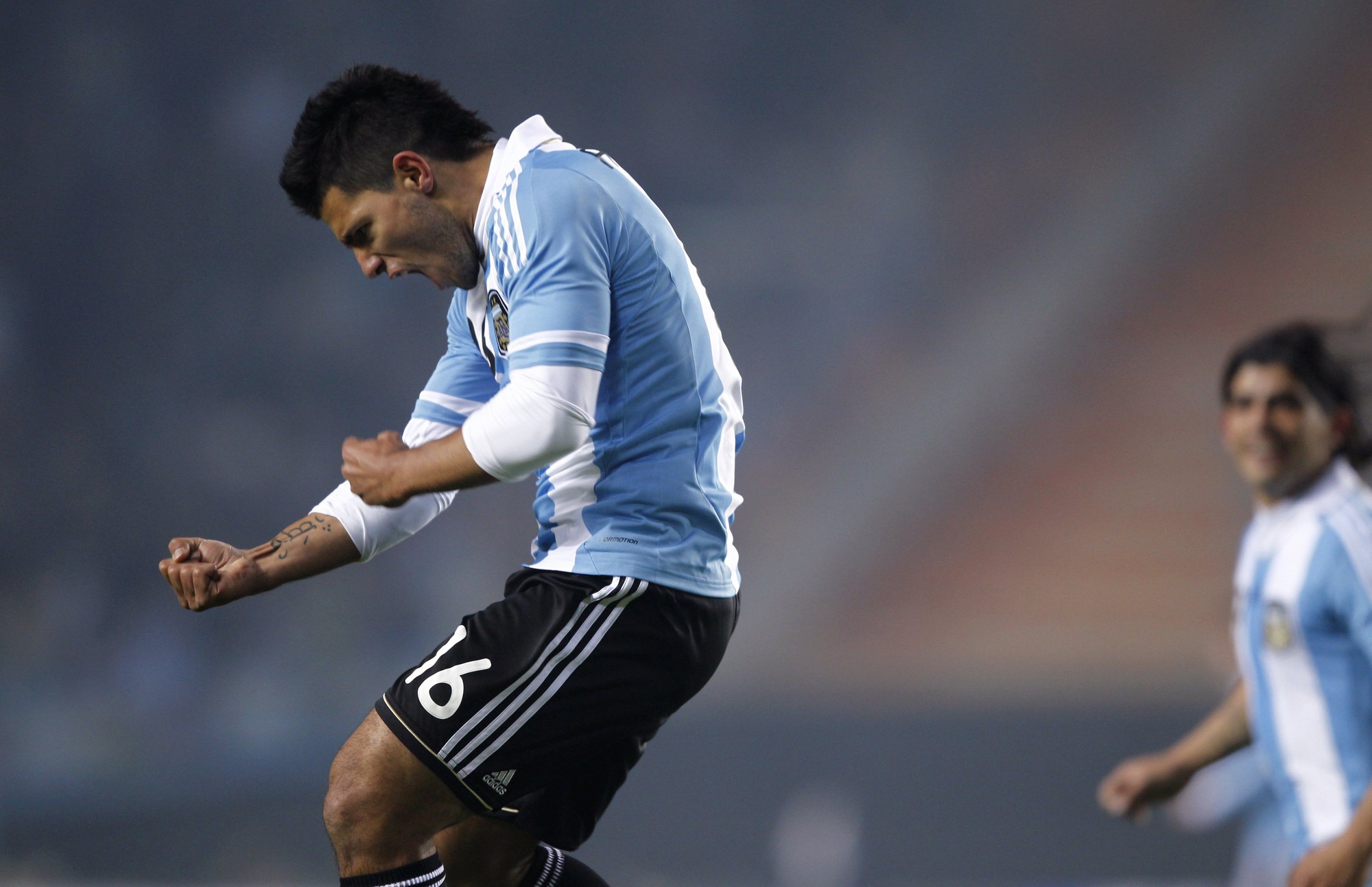 Xem lại bàn thắng đẹp nhất của Aguero tại Copa America