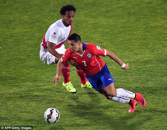 Màn trình diễn của Alexis Sanchez trong trận gặp Peru