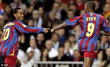 Ronaldinho – Eto’o, tái hiện song sát của thập kỷ trước