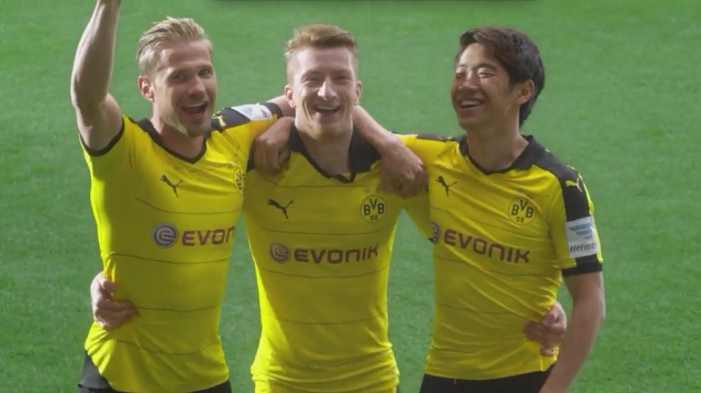 Man Utd mừng thầm khi xem quảng cáo áo đấu mới của Dortmund