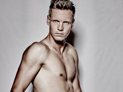 Bên lề Wimbledon 2015: Berdych cũng nude