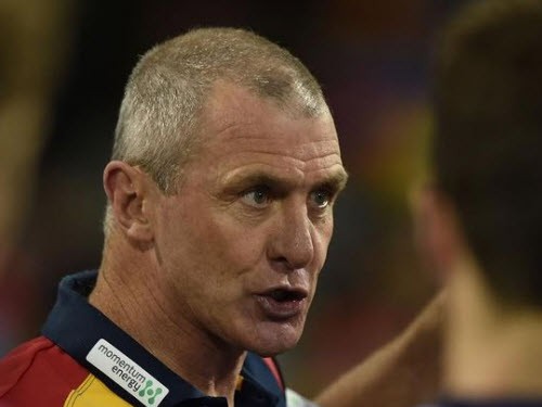 HLV Phil Walsh bị nghịch tử sát hại