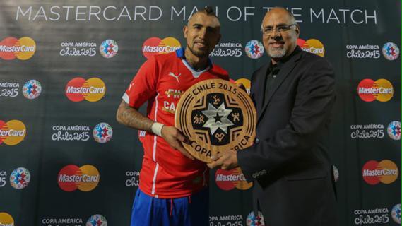Arturo Vidal điểm tựa của Chile trong trận chung kết Copa America