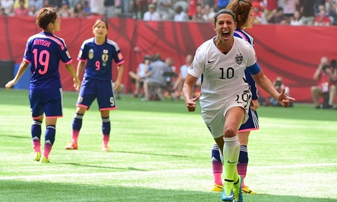 Góc quay từ trên cao tuyệt phẩm của Carli Lloyd vào lưới Nhật Bản