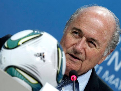 Pháp và Đức thao túng cuộc bỏ phiếu World Cup 2022