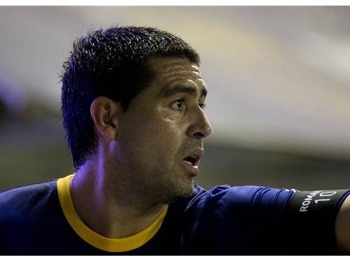 Riquelme hối hận vì không gia nhập Man United