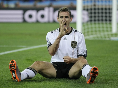 Miro Klose: “Tôi đang cân nhắc quyết định quay trở lại ĐT”