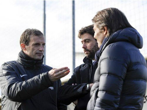 Juventus “lập lờ” chuyển nhượng: Đóng và… mở