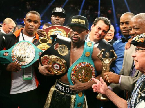 Mayweather bị tước đai vô địch WBO