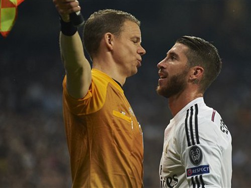 M.U chuẩn bị phá kỷ lục, Real Madrid dùng “hàng dạt”