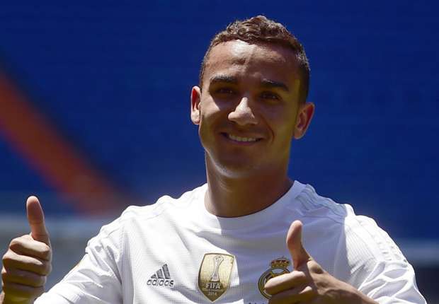 Danilo lóng ngóng trong ngày ra mắt Bernabeu